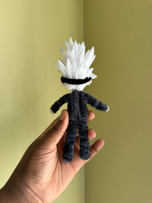 Six Eyes Figure